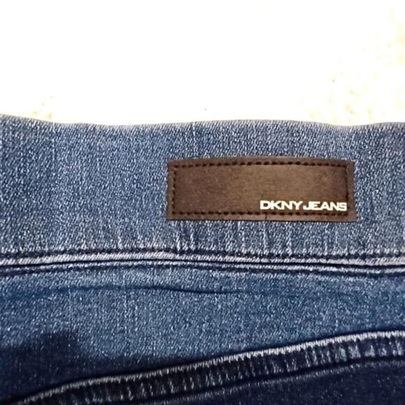DKNY bermuda Jean shorts Size S - Picture 7 of 8